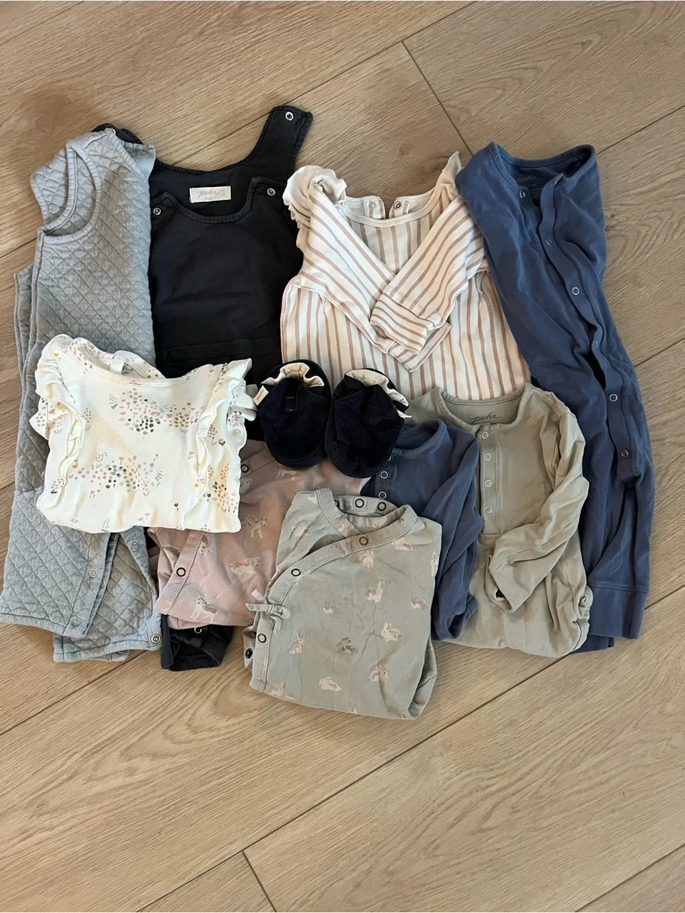 Lot of 10 Pehr Items — Size 6-12 Months